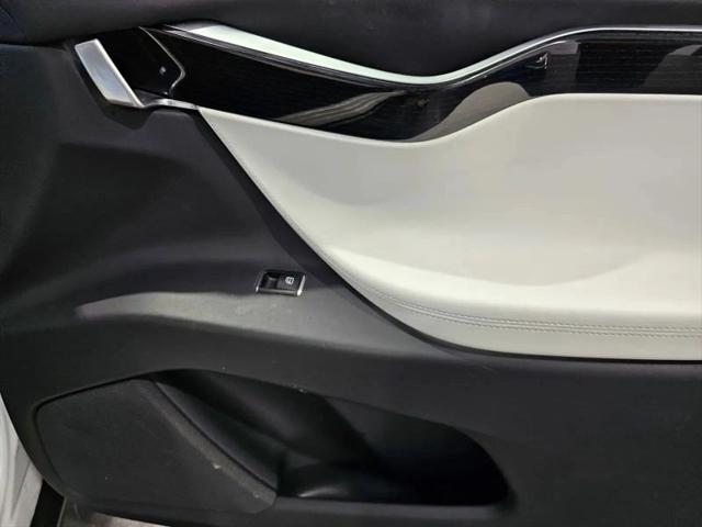 2017 Tesla Model X 75D
