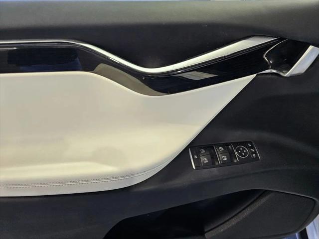 2017 Tesla Model X 75D