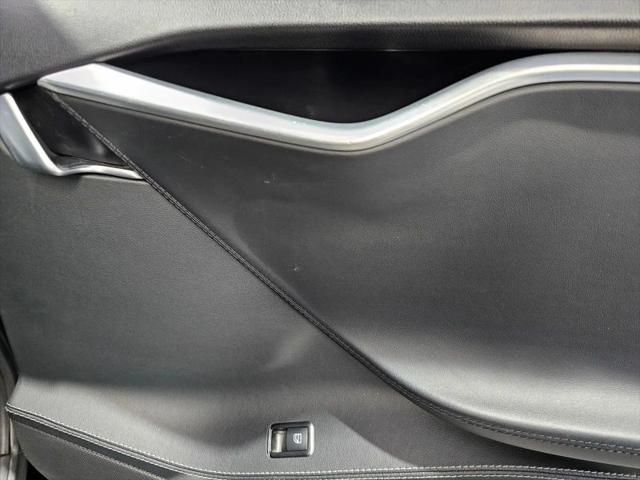 2013 Tesla Model S Performance
