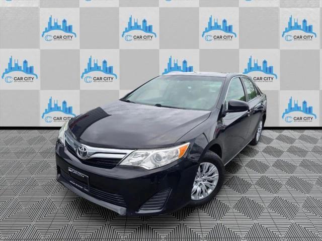 2014 Toyota Camry LE for sale in Palatine, IL