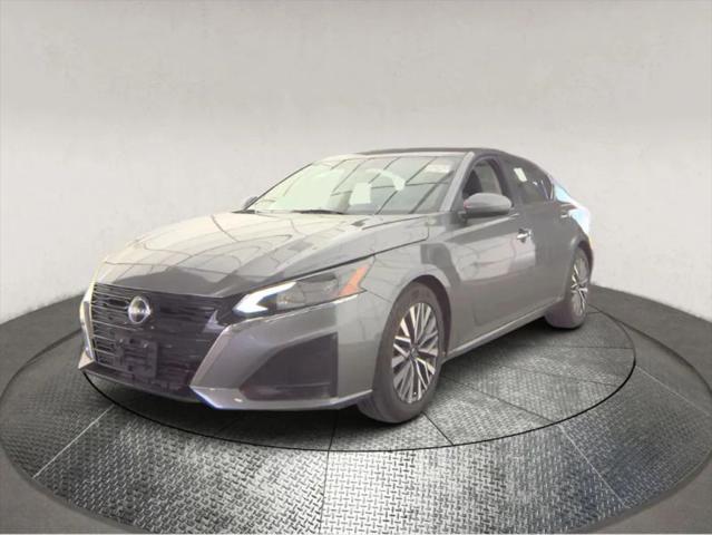 2023 Nissan Altima SV FWD