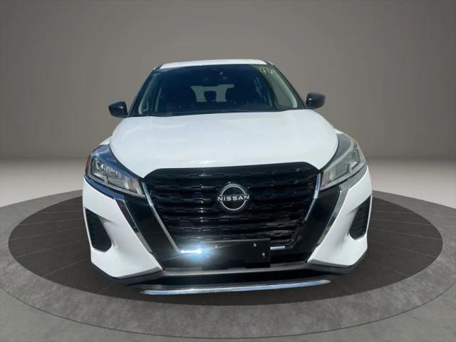 2023 Nissan Kicks S Xtronic CVT