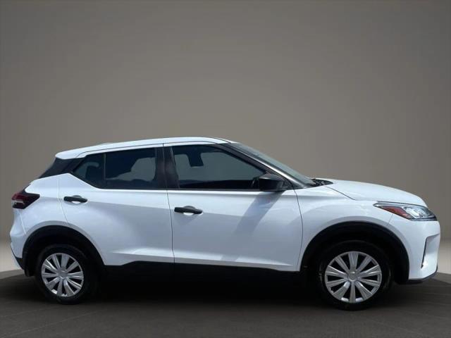 2023 Nissan Kicks S Xtronic CVT