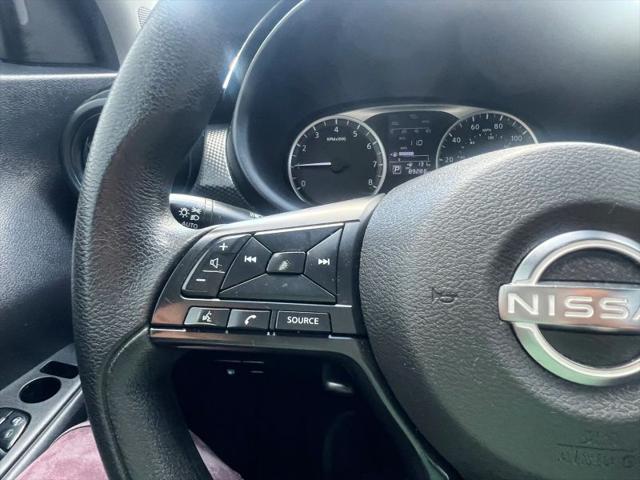 2023 Nissan Kicks S Xtronic CVT