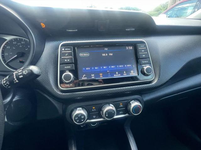2023 Nissan Kicks S Xtronic CVT