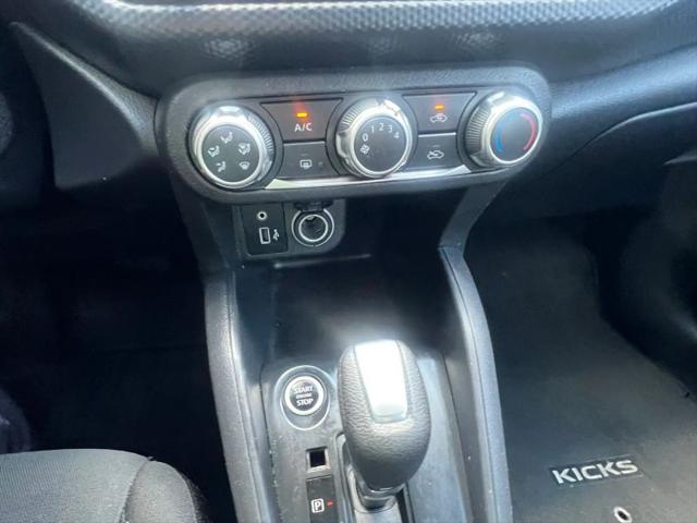 2023 Nissan Kicks S Xtronic CVT