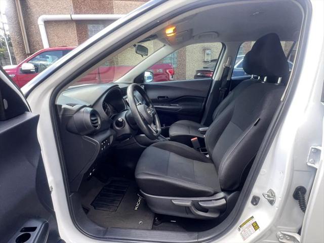 2023 Nissan Kicks S Xtronic CVT