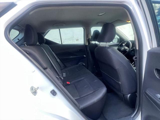 2023 Nissan Kicks S Xtronic CVT