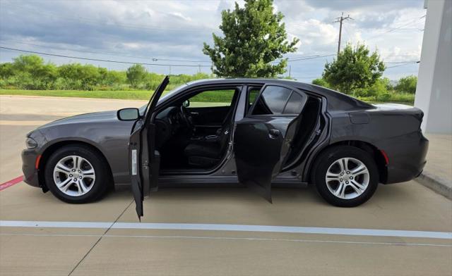 2019 Dodge Charger SXT RWD