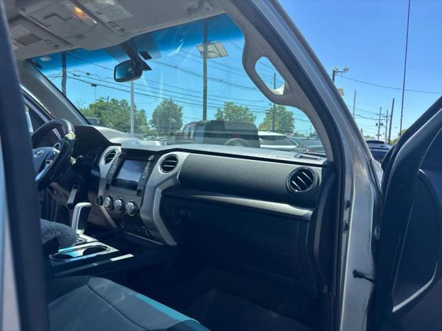 2014 Toyota Tundra SR5 5.7L V8