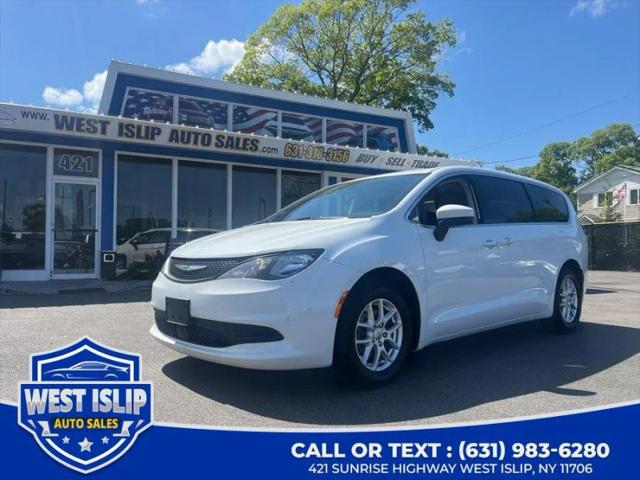 2022 Chrysler Voyager LX for sale in West Islip, NY