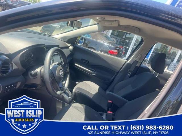 2024 Nissan Kicks S Xtronic CVT