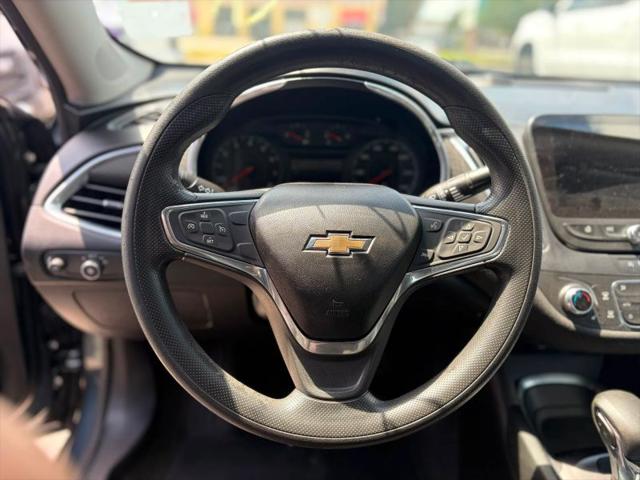 2021 Chevrolet Malibu FWD LT