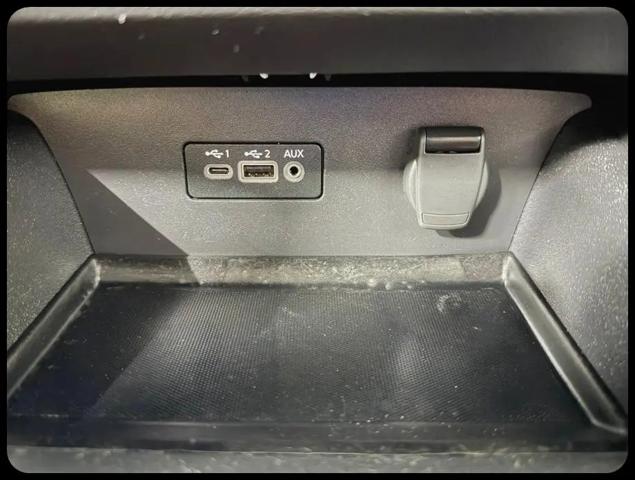 2022 Nissan Altima SR FWD