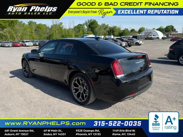 2018 Chrysler 300 Touring