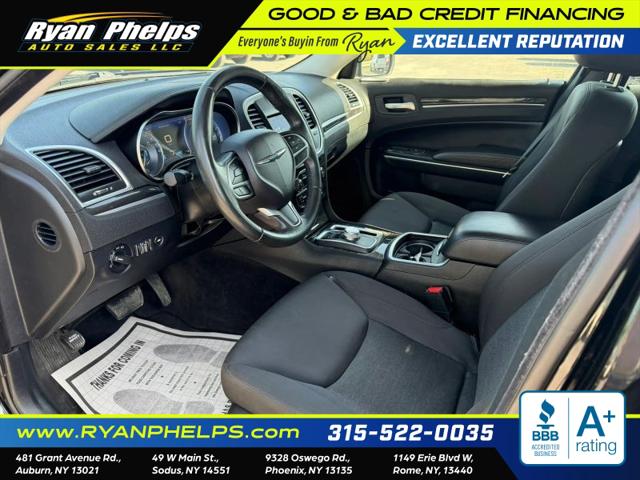 2018 Chrysler 300 Touring