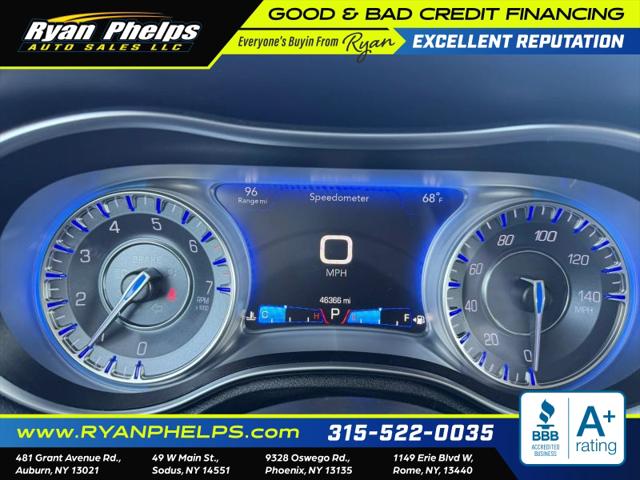 2018 Chrysler 300 Touring
