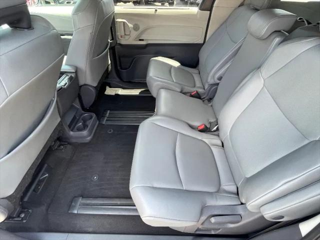 2021 Toyota Sienna XLE