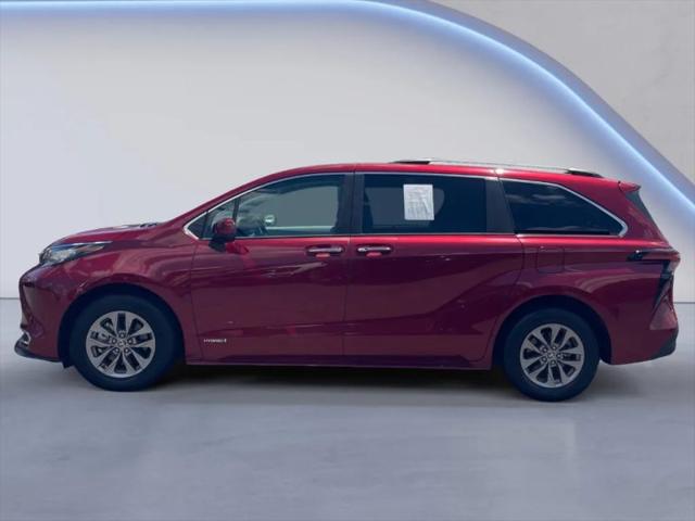 2021 Toyota Sienna XLE