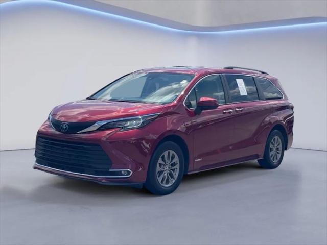 2021 Toyota Sienna XLE
