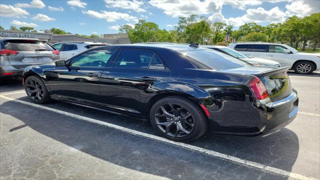 2021 Chrysler 300 300S