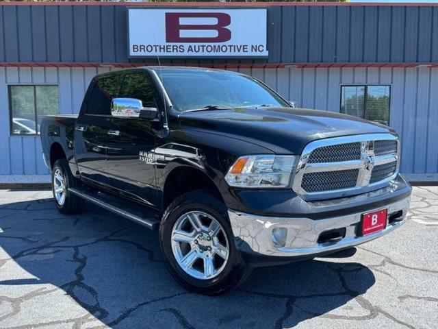 2018 Ram 1500 Lone Star Silver Crew Cab 4x4 5'7" Box for sale in Aberdeen, NC