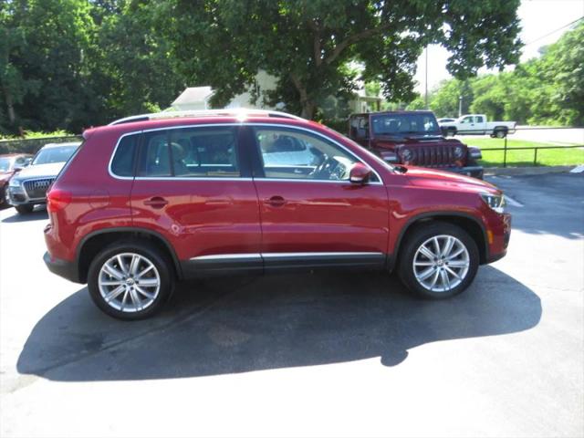2012 Volkswagen Tiguan SE
