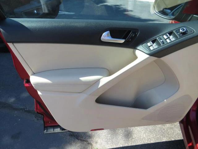 2012 Volkswagen Tiguan SE