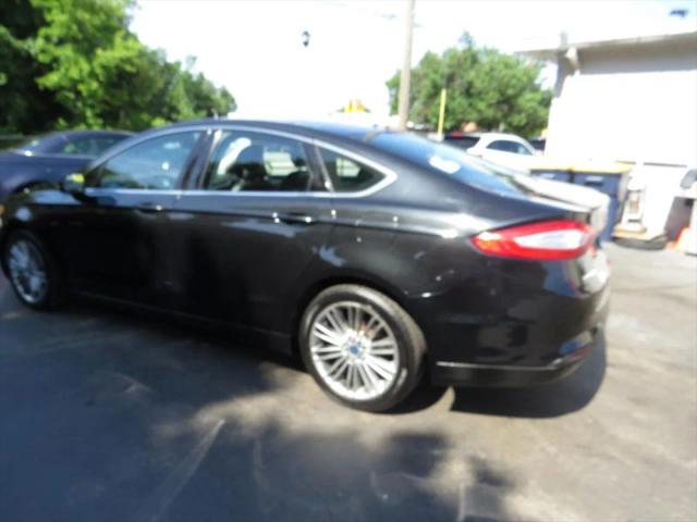 2015 Ford Fusion SE