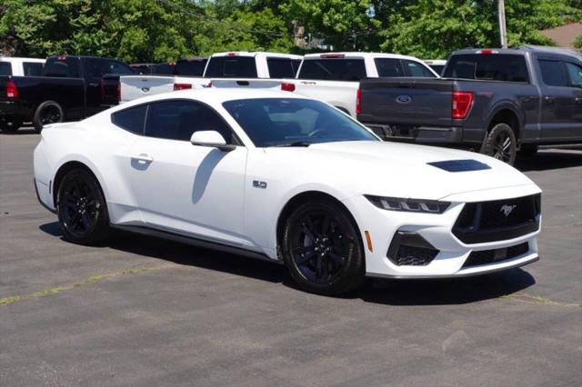 2025 Ford Mustang GT Premium Fastback