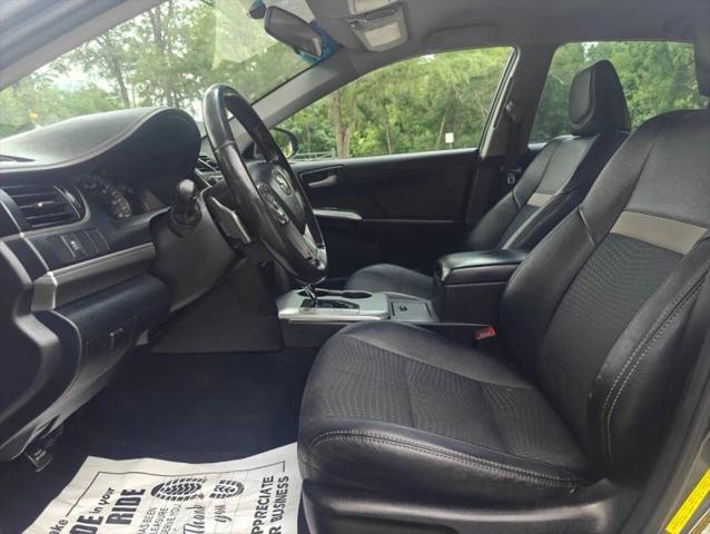 2014 Toyota Camry SE