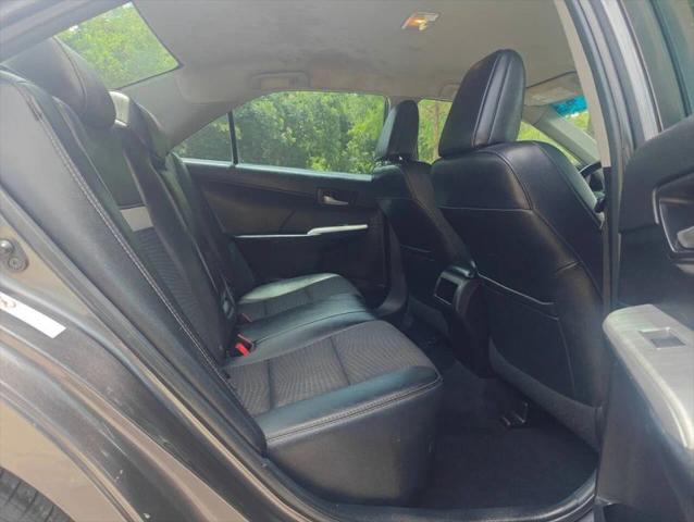2014 Toyota Camry SE