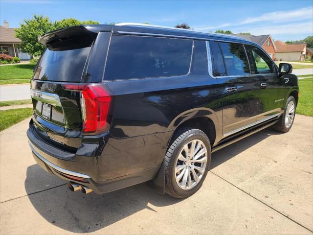 2022 GMC Yukon XL 4WD Denali