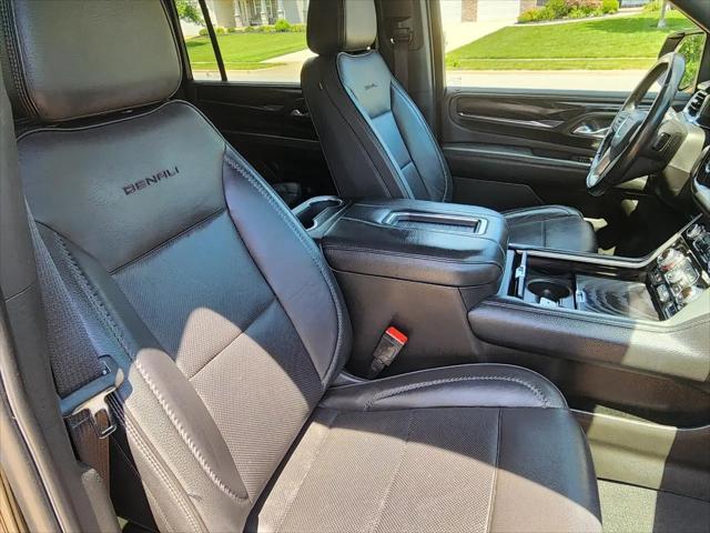 2022 GMC Yukon XL 4WD Denali