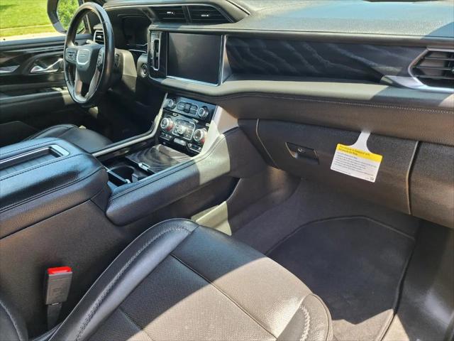 2022 GMC Yukon XL 4WD Denali