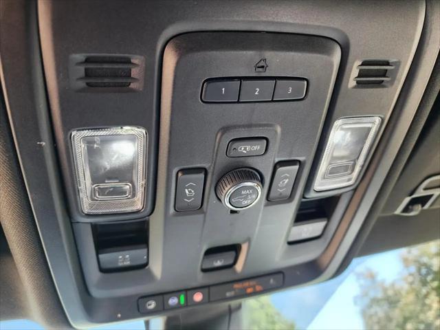 2022 GMC Yukon XL 4WD Denali
