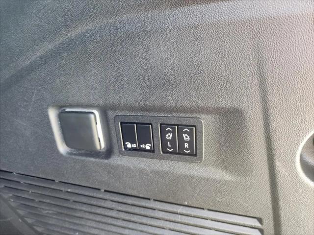 2022 GMC Yukon XL 4WD Denali
