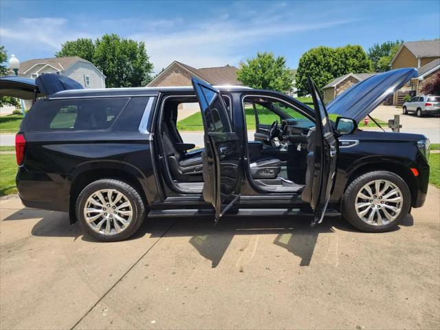2022 GMC Yukon XL 4WD Denali
