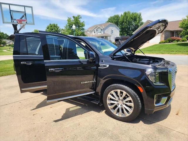 2022 GMC Yukon XL 4WD Denali