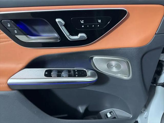 2026 Mercedes-Benz GLC 350e 4MATIC