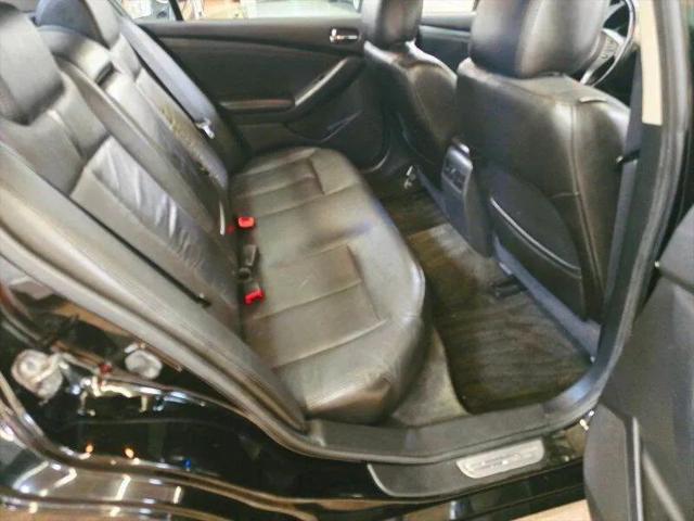 2010 Nissan Altima 3.5 SR
