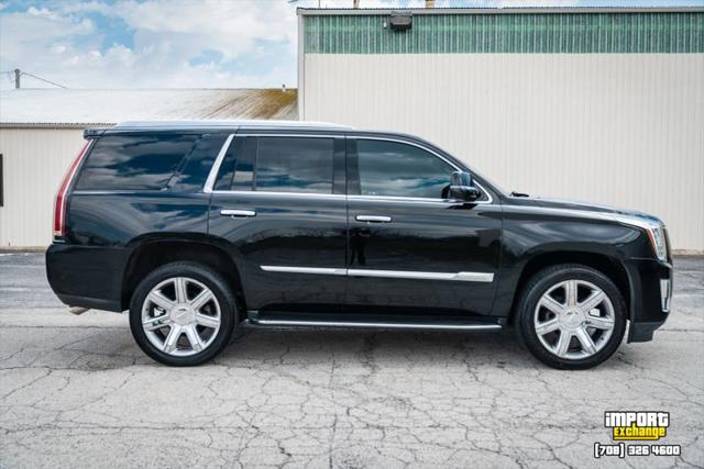 2017 Cadillac Escalade Luxury