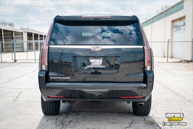 2017 Cadillac Escalade Luxury