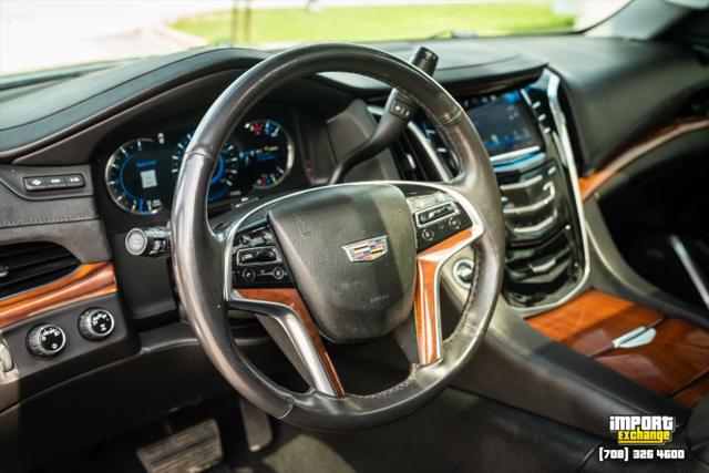 2017 Cadillac Escalade Luxury