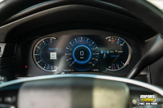 2017 Cadillac Escalade Luxury