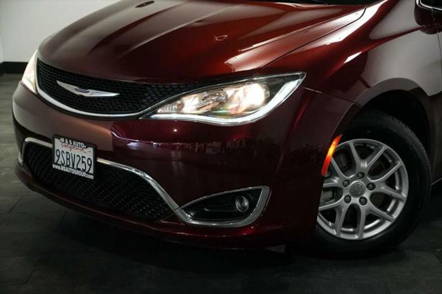 2020 Chrysler Pacifica Touring L