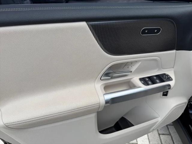 2022 Mercedes-Benz EQB 350 SUV 4MATIC