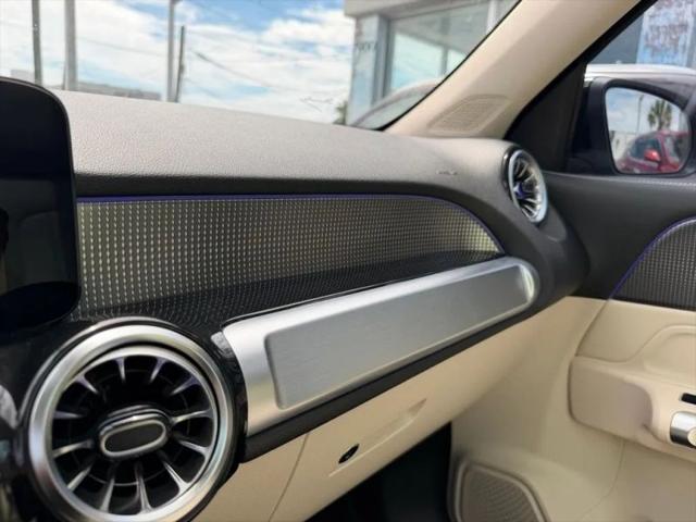 2022 Mercedes-Benz EQB 350 SUV 4MATIC