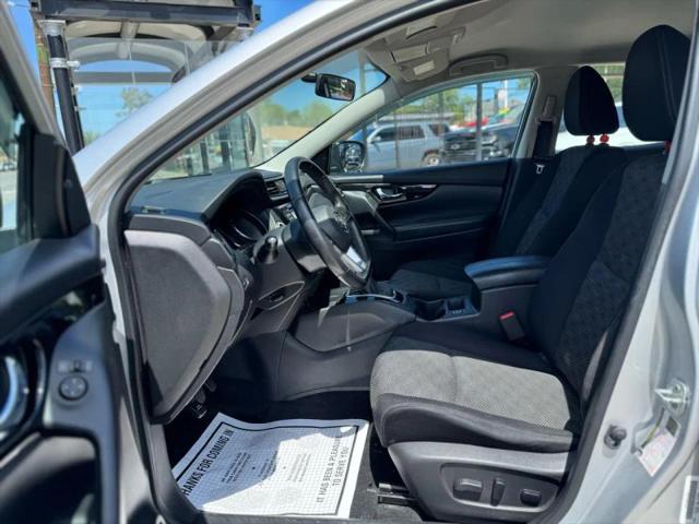 2017 Nissan Rogue Sport SV