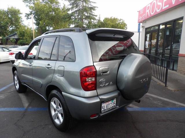 2005 Toyota RAV4 Base